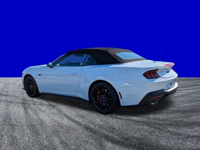 Ford Mustang Gt Premium Convertible - Thumbnail 7