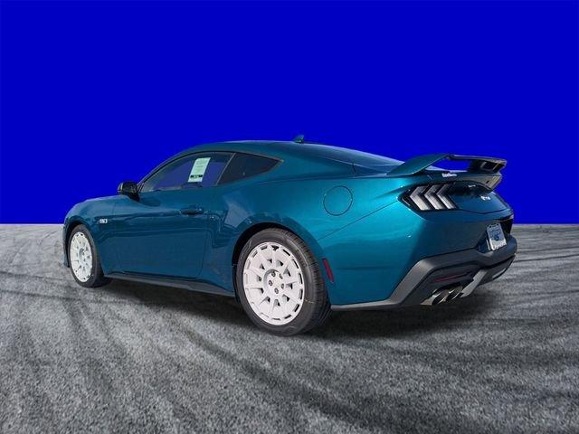 Ford Mustang Gt Premium Fastback - Thumbnail 6