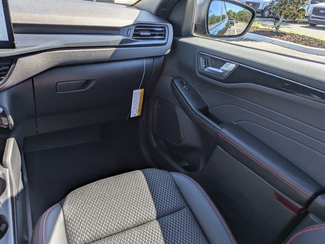 Ford Escape St-Line - Thumbnail 18