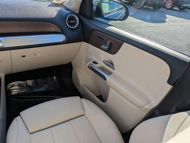 Mercedes-Benz Glb 250 - Thumbnail 18