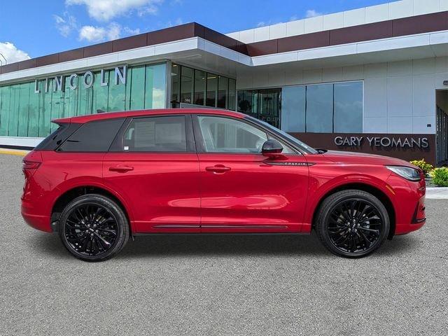 Lincoln Corsair Premiere - Thumbnail 5