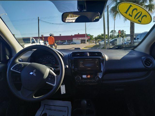 Mitsubishi Mirage - Thumbnail 11