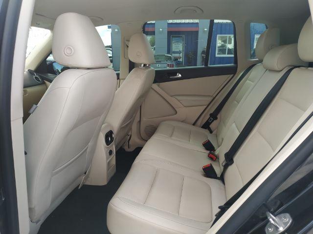 Volkswagen Tiguan - Thumbnail 9