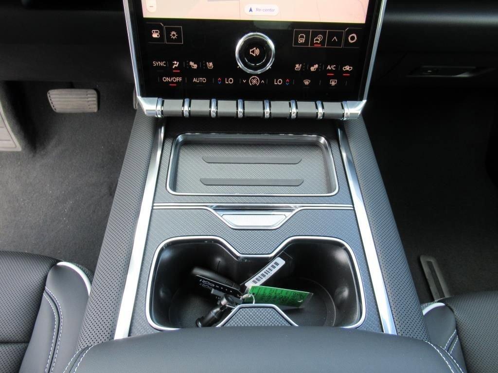 Gmc Sierra Ev Elevation Extended Range Four Wheel Drive Crew Cab - Thumbnail 19