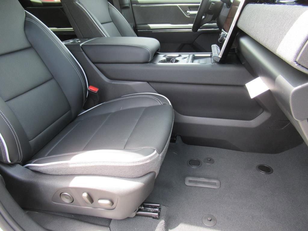 Gmc Sierra Ev Elevation Extended Range Four Wheel Drive Crew Cab - Thumbnail 12