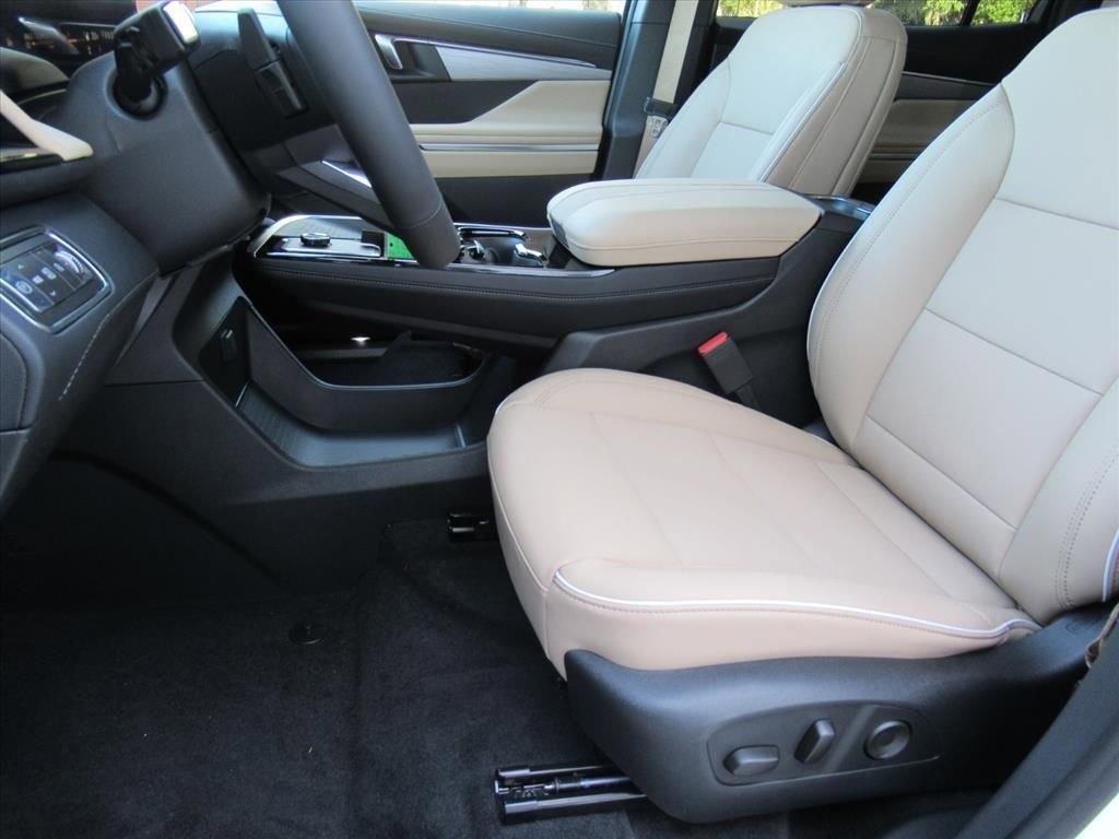 Buick Enclave Preferred Front Wheel Drive Suv - Thumbnail 16