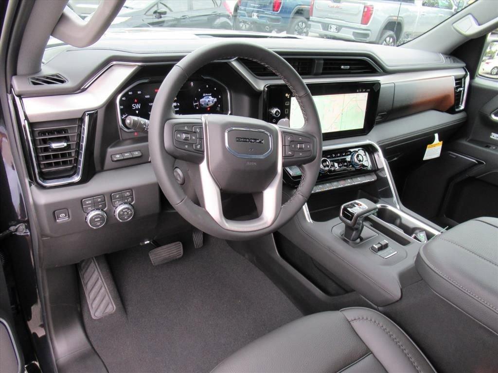 Gmc Sierra 1500 Denali Four Wheel Drive Crew Cab - Thumbnail 16
