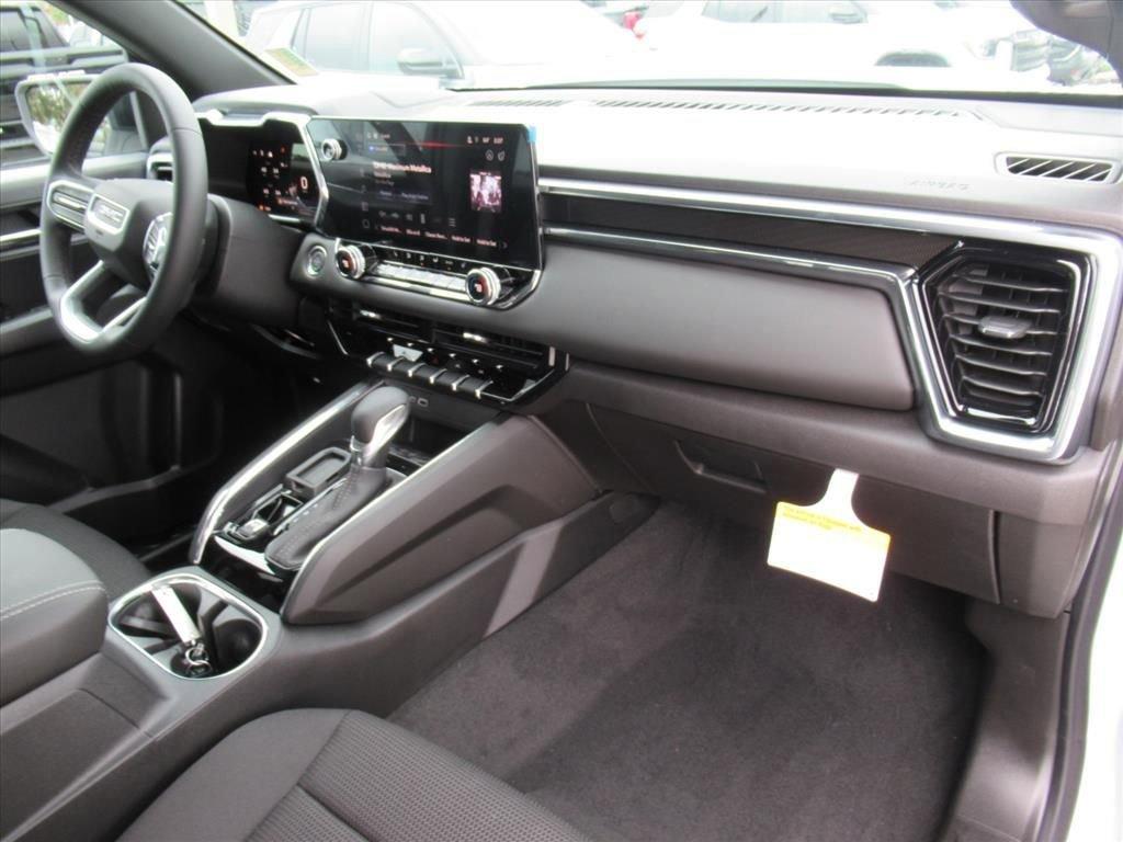 Gmc Canyon Elevation Rear Wheel Drive Crew Cab - Thumbnail 12