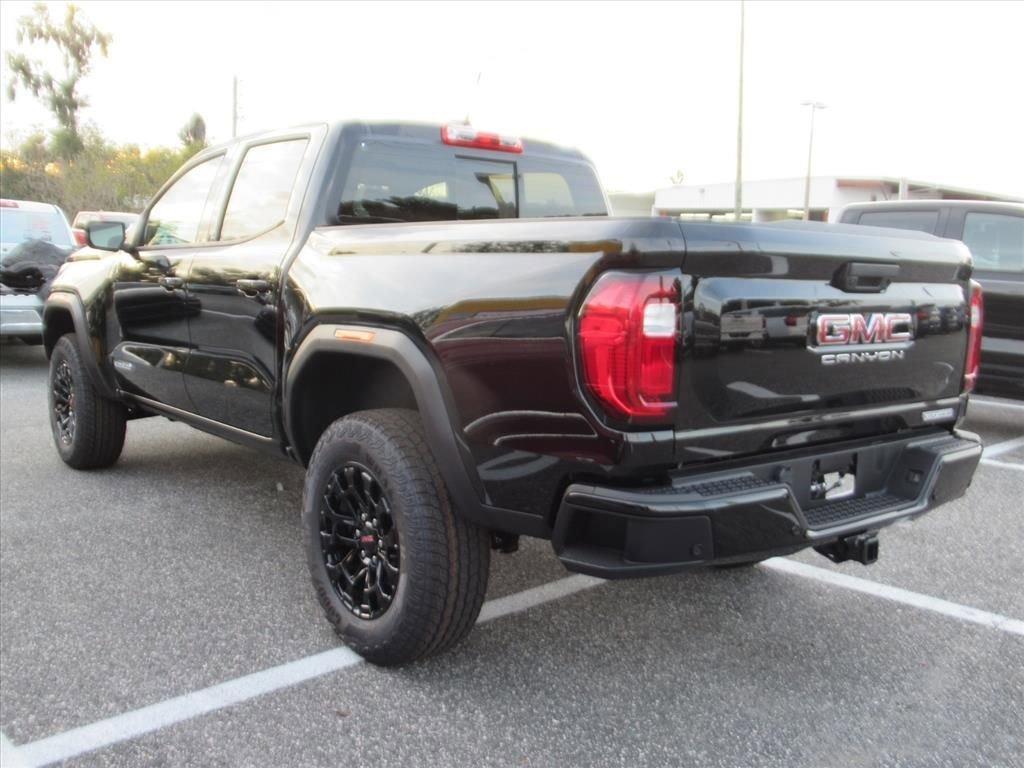 Gmc Canyon Elevation Rear Wheel Drive Crew Cab - Thumbnail 5