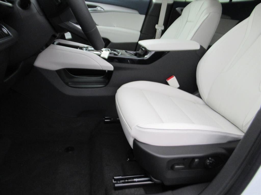 Buick Envision Avenir All Wheel Drive Suv - Thumbnail 19