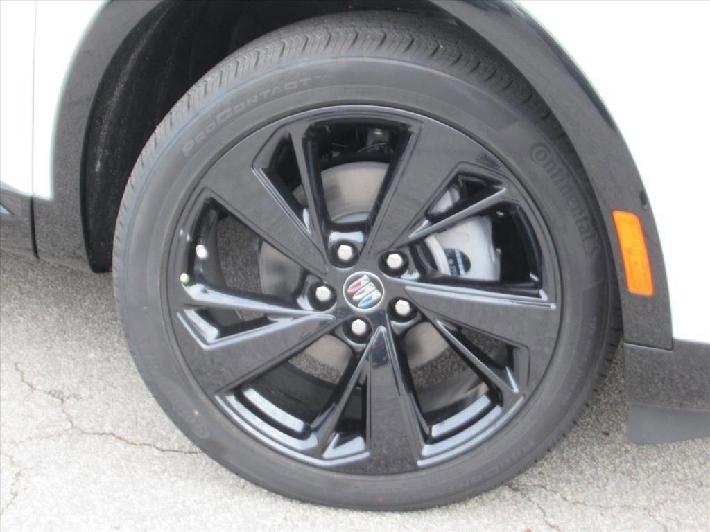 Buick Envision Sport Touring All Wheel Drive Suv - Thumbnail 8