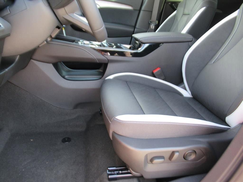 Buick Envision Sport Touring All Wheel Drive Suv - Thumbnail 18