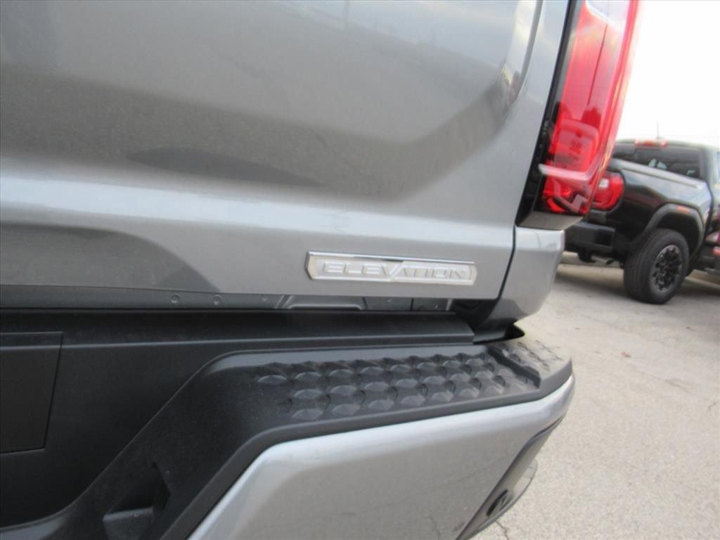 Gmc Canyon Elevation Rear Wheel Drive Crew Cab - Thumbnail 10