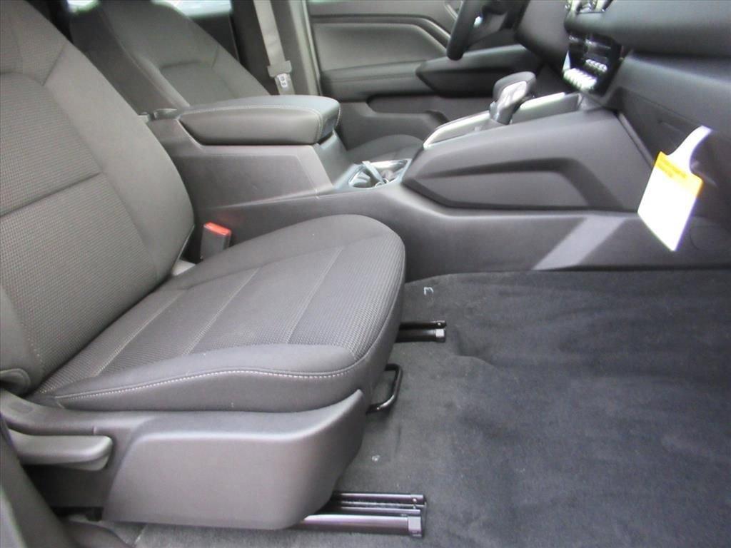 Gmc Canyon Elevation Rear Wheel Drive Crew Cab - Thumbnail 12