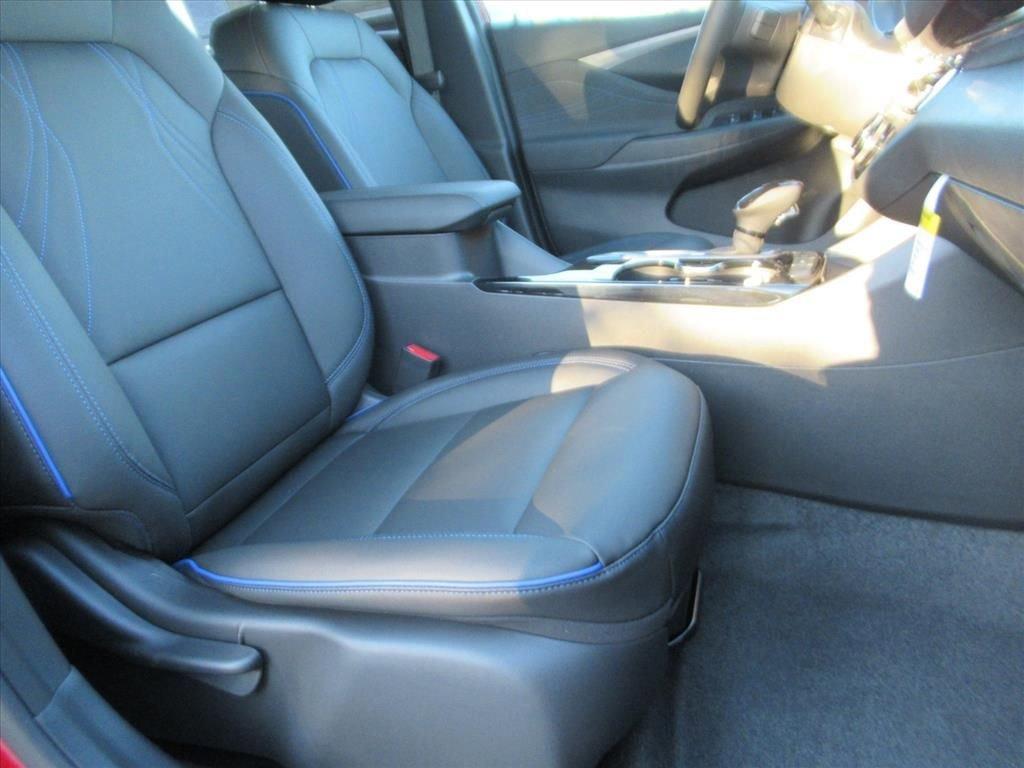 Buick Envista Sport Touring Front Wheel Drive Suv - Thumbnail 10