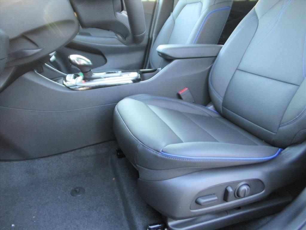 Buick Envista Sport Touring Front Wheel Drive Suv - Thumbnail 16