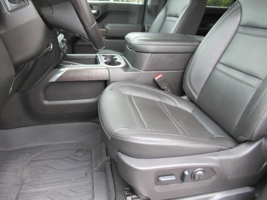 Gmc Sierra 2500 Hd Denali Four Wheel Drive Crew Cab - Thumbnail 20