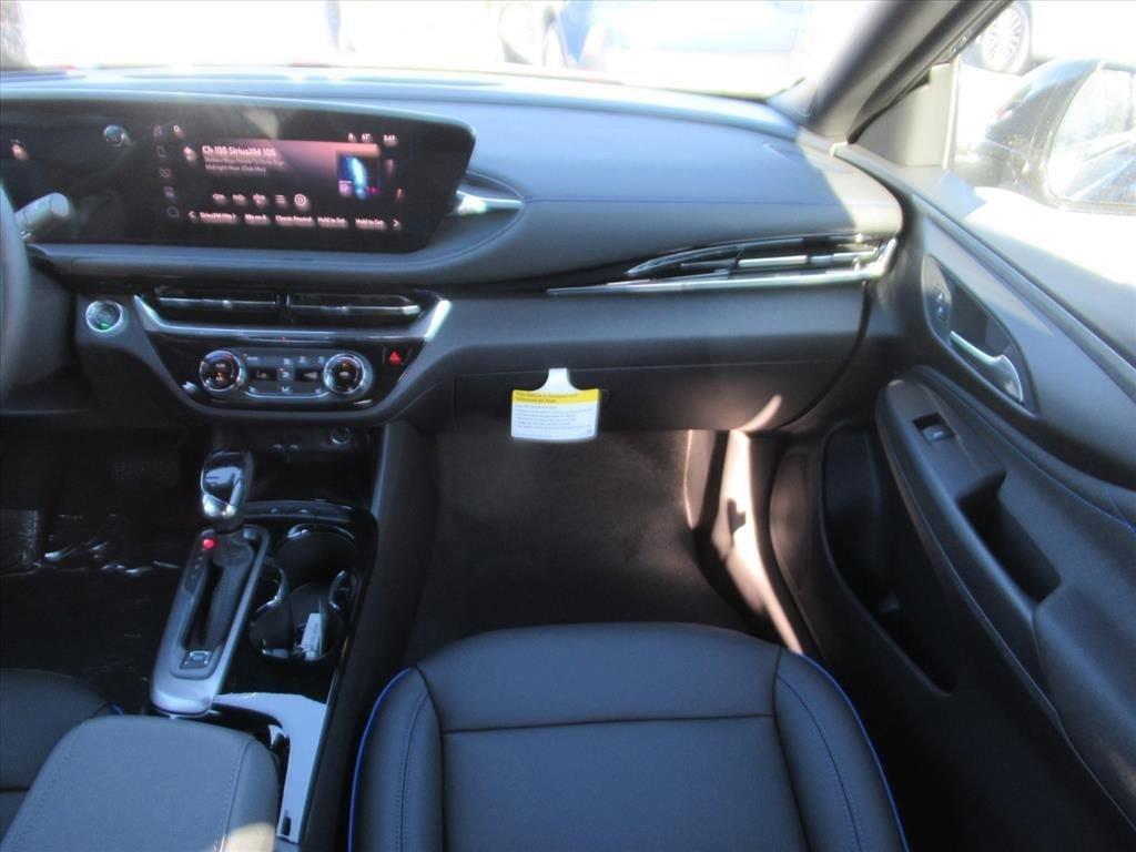 Buick Envista Sport Touring Front Wheel Drive Suv - Thumbnail 14