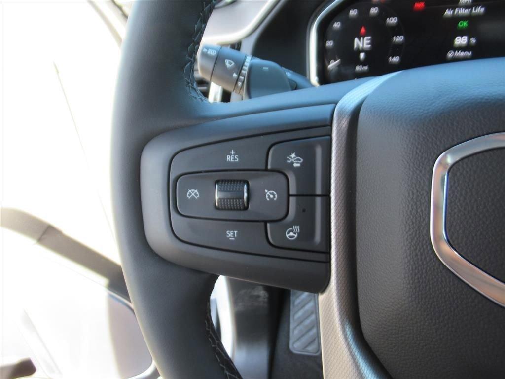 Gmc Sierra 1500 Denali Four Wheel Drive Crew Cab - Thumbnail 20