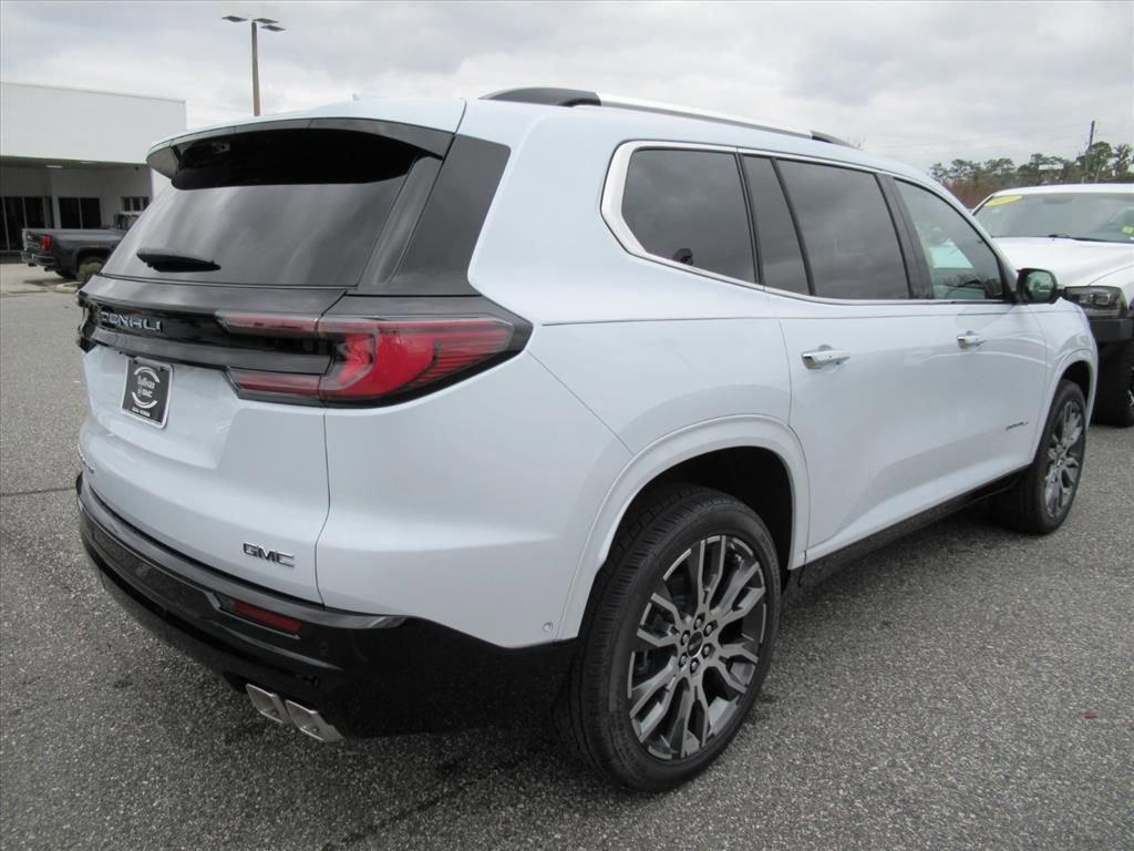 Gmc Acadia Denali Ultimate All Wheel Drive Suv - Thumbnail 8