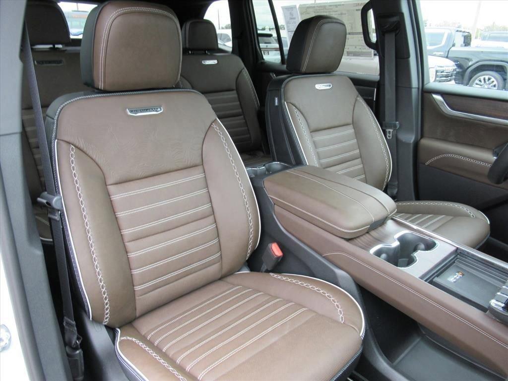 Gmc Acadia Denali Ultimate All Wheel Drive Suv - Thumbnail 10