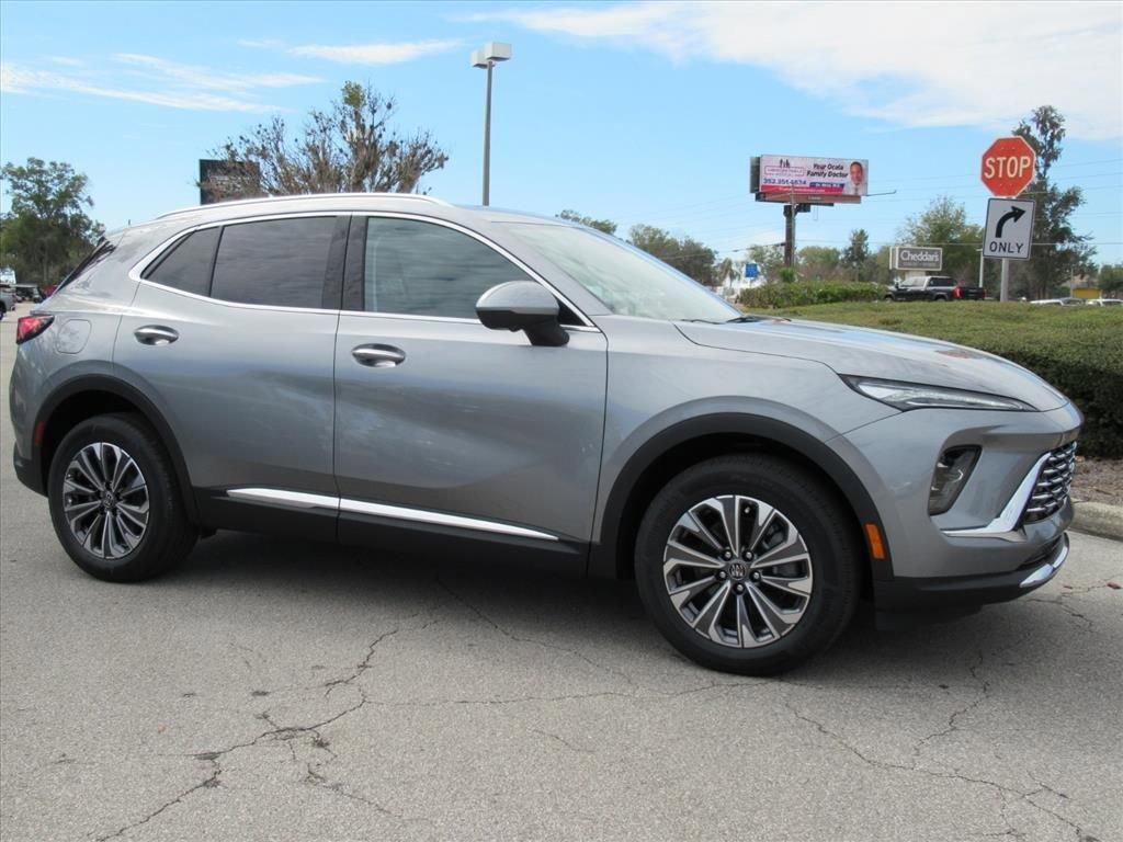 Buick Envision Preferred All Wheel Drive Suv - Thumbnail 3