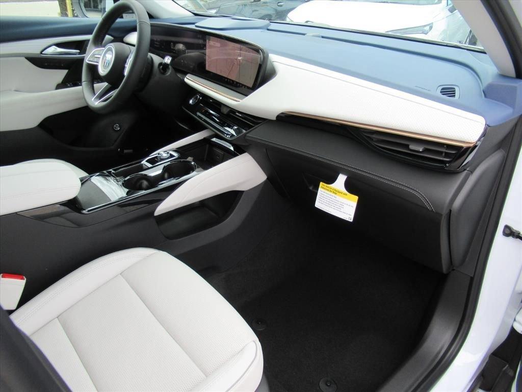 Buick Envision Avenir All Wheel Drive Suv - Thumbnail 11