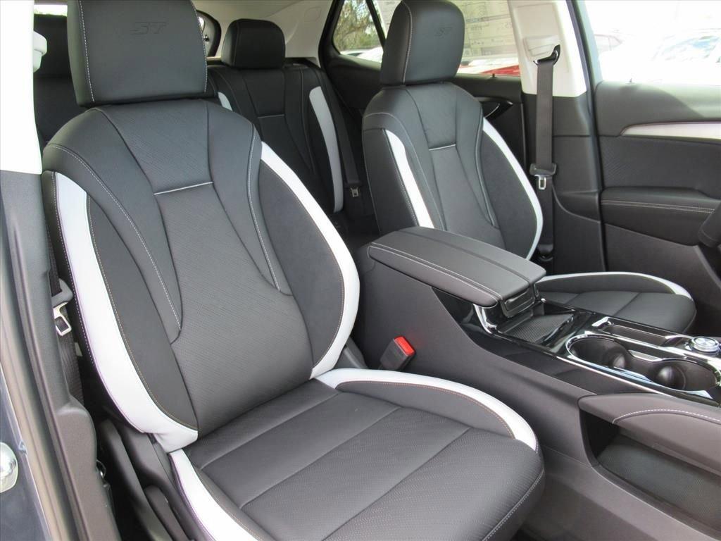 Buick Envision Sport Touring All Wheel Drive Suv - Thumbnail 9