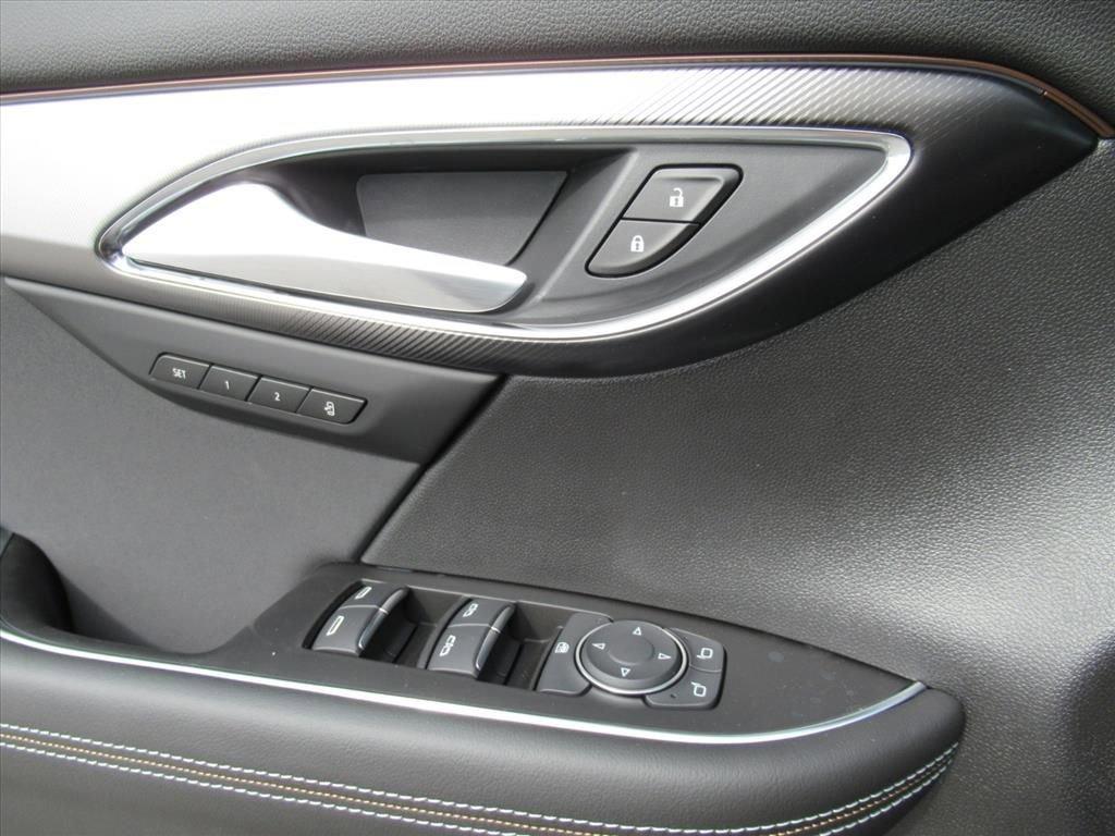 Buick Envision Sport Touring All Wheel Drive Suv - Thumbnail 19