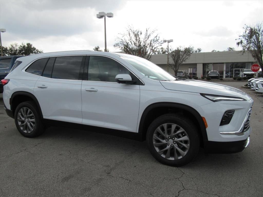 Buick Enclave Preferred Front Wheel Drive Suv - Thumbnail 3