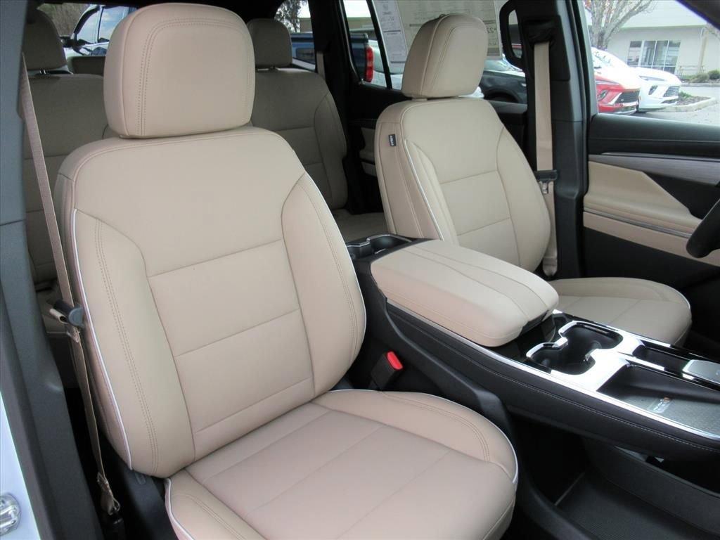 Buick Enclave Preferred Front Wheel Drive Suv - Thumbnail 10