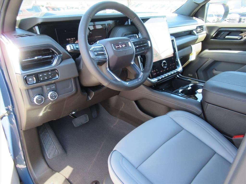 Gmc Yukon Xl Elevation Rear Wheel Drive Suv - Thumbnail 17