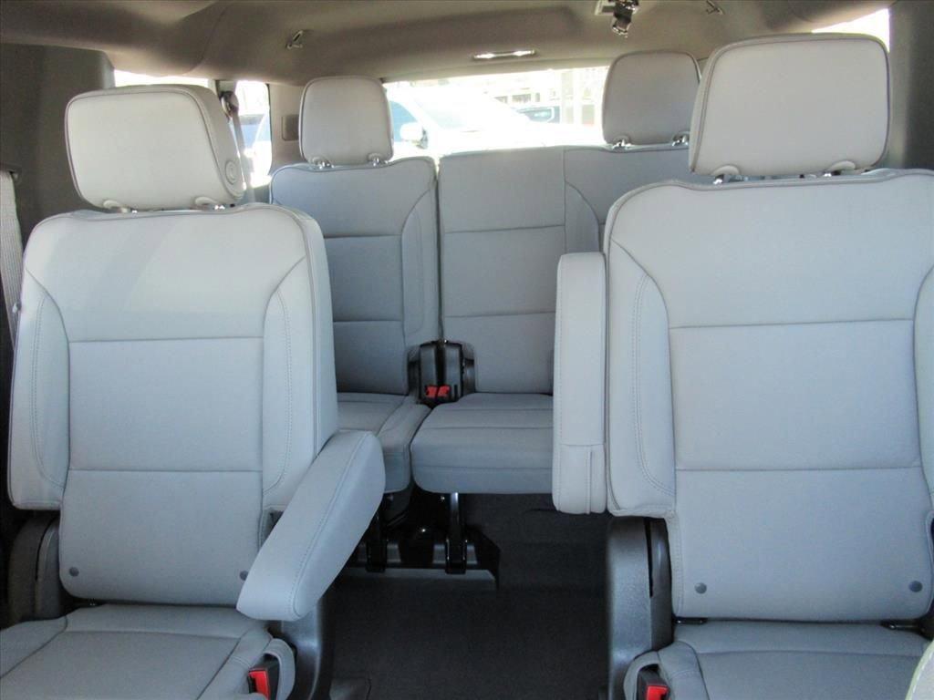 Gmc Yukon Xl Elevation Rear Wheel Drive Suv - Thumbnail 20