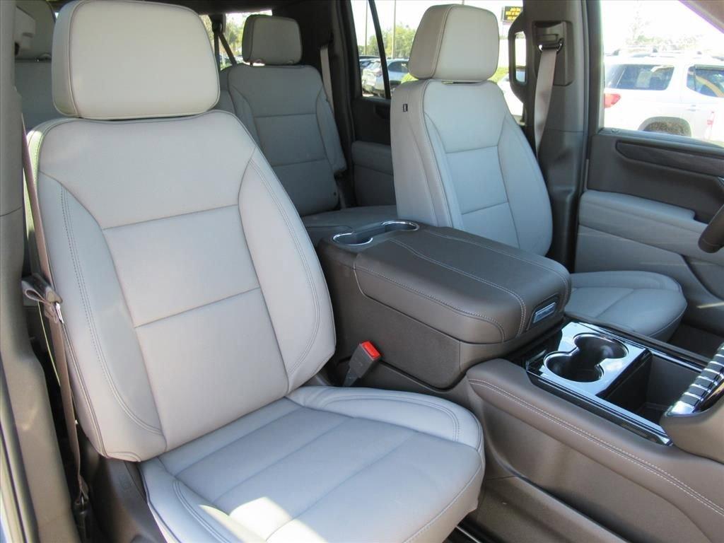 Gmc Yukon Xl Elevation Rear Wheel Drive Suv - Thumbnail 10