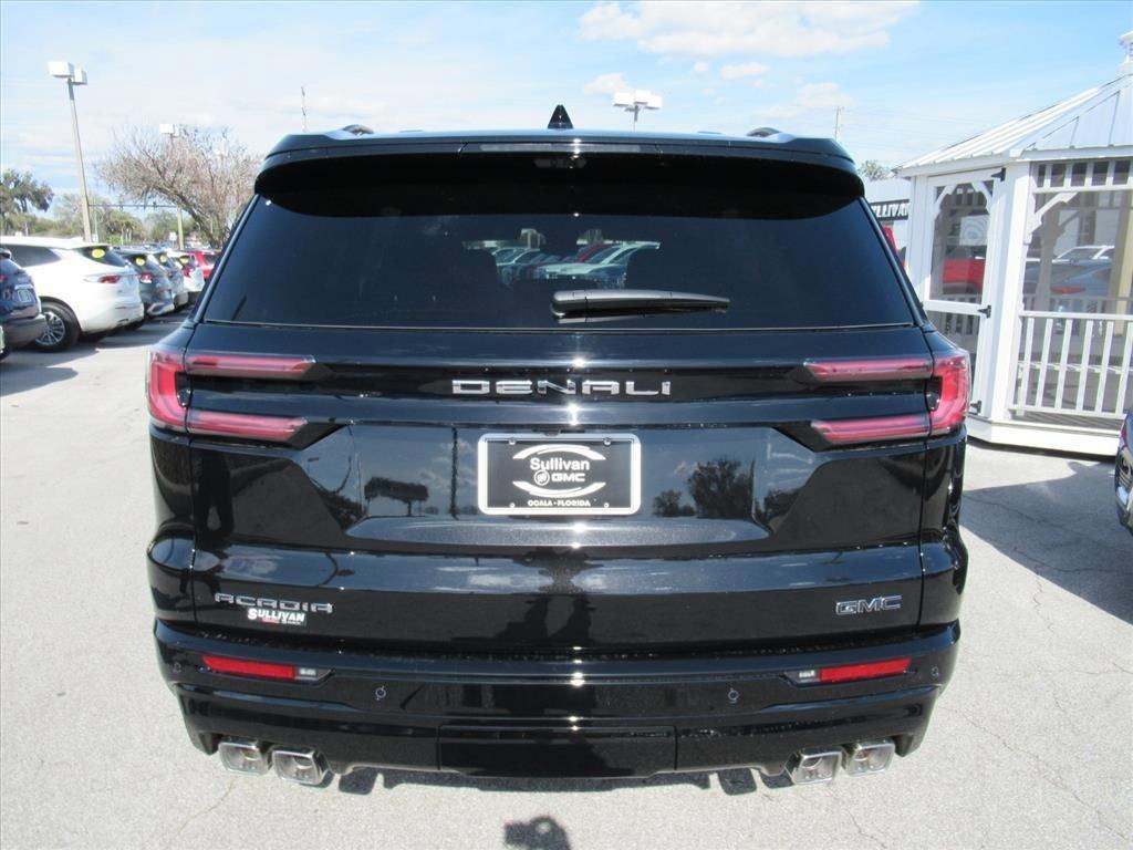 Gmc Acadia Denali Ultimate Front Wheel Drive Suv - Thumbnail 6