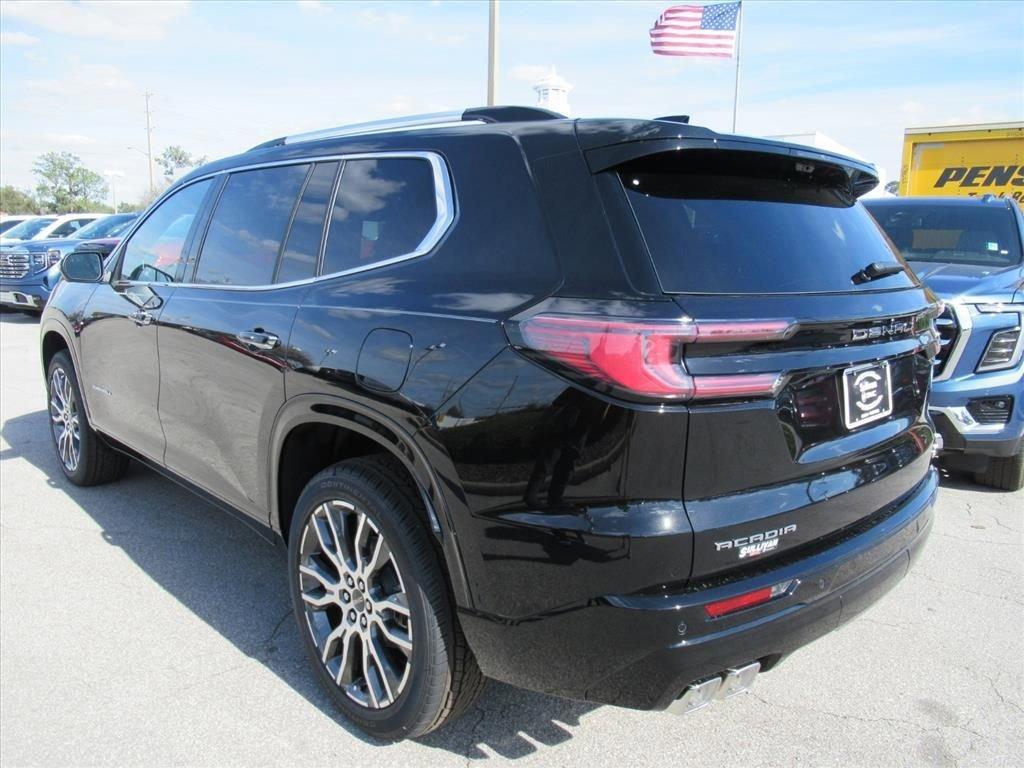 Gmc Acadia Denali Ultimate Front Wheel Drive Suv - Thumbnail 5