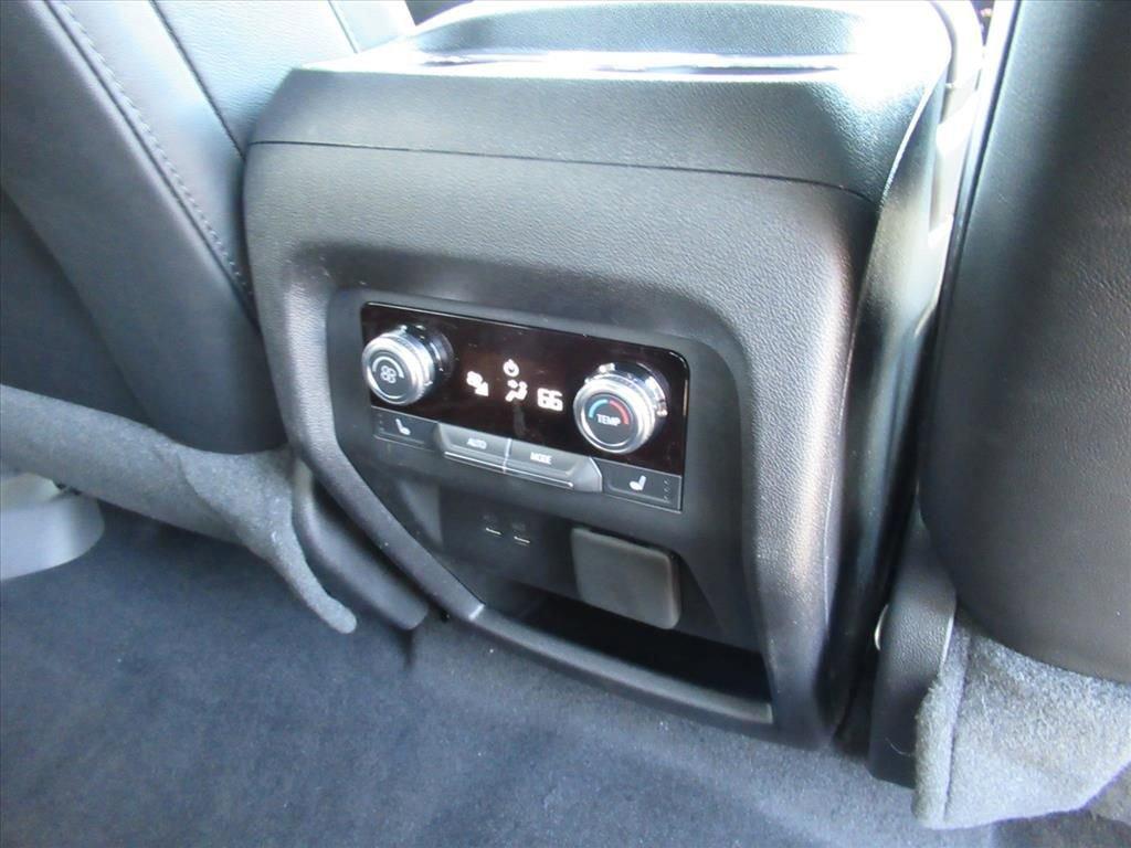 Gmc Acadia Denali Ultimate Front Wheel Drive Suv - Thumbnail 14