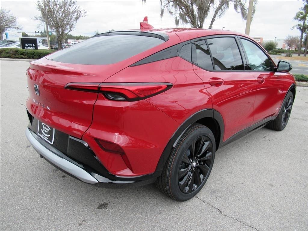 Buick Envista Sport Touring Front Wheel Drive Suv - Thumbnail 8