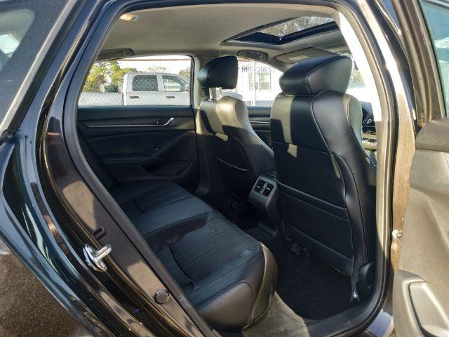 Honda Accord - Thumbnail 13