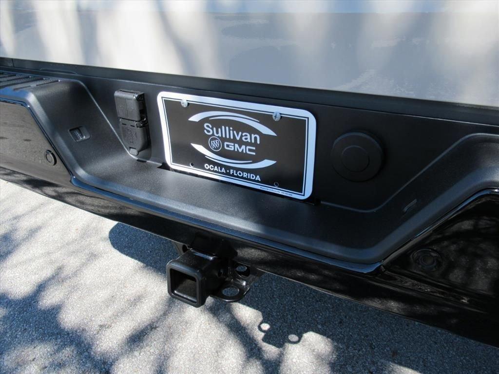 Gmc Sierra 1500 At4X Four Wheel Drive Crew Cab - Thumbnail 8