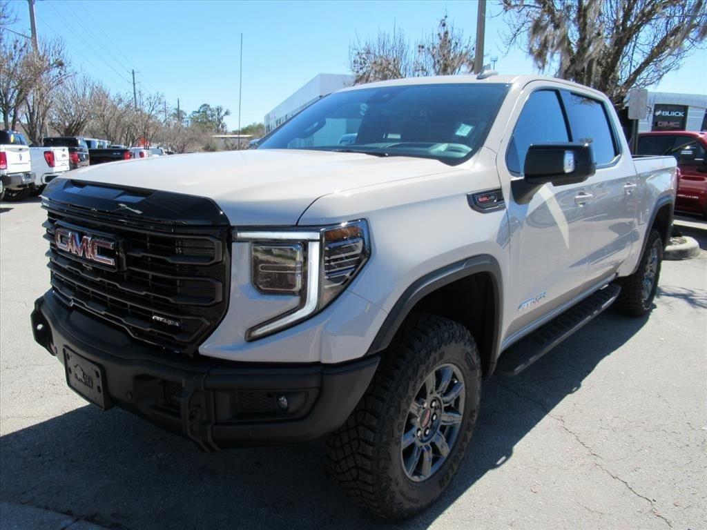 Gmc Sierra 1500 At4X Four Wheel Drive Crew Cab - Thumbnail 4