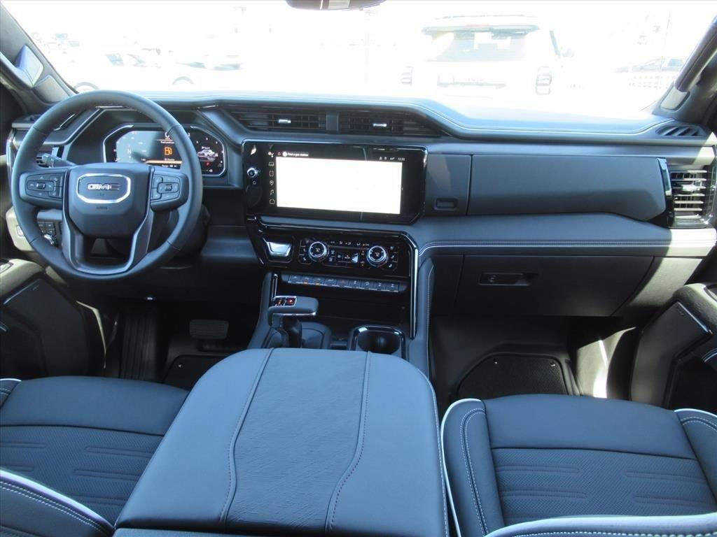 Gmc Sierra 1500 At4X Four Wheel Drive Crew Cab - Thumbnail 14