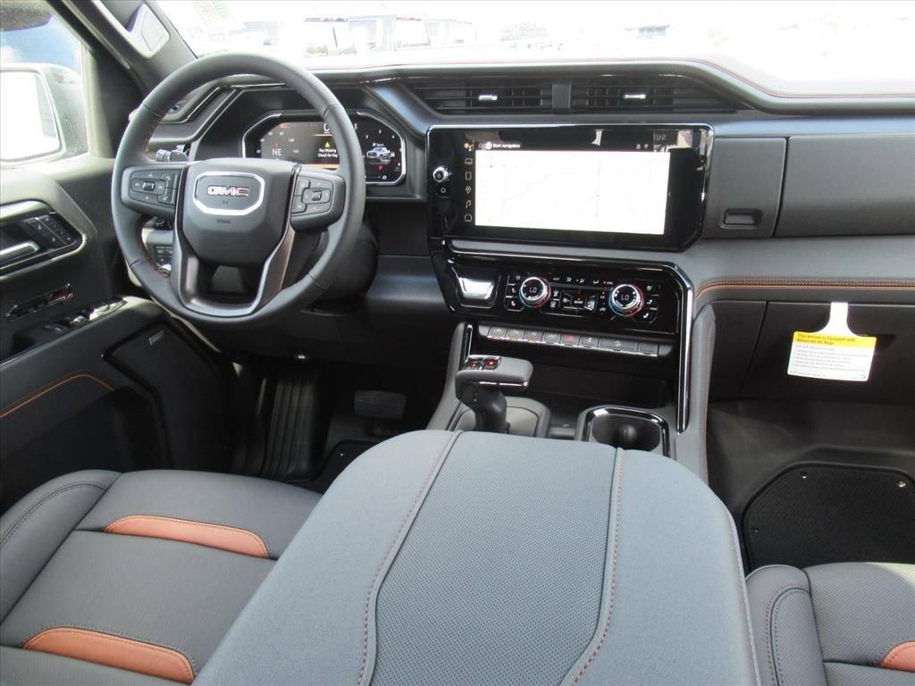 Gmc Sierra 1500 At4 Four Wheel Drive Crew Cab - Thumbnail 12