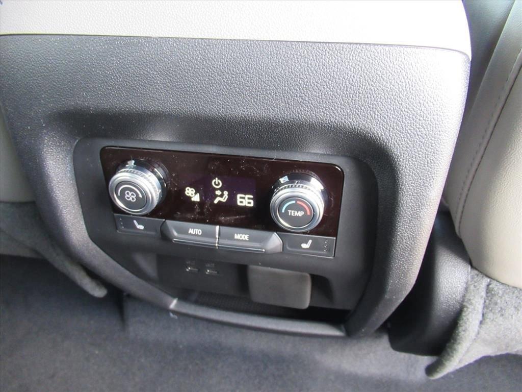 Gmc Acadia Elevation Front Wheel Drive Suv - Thumbnail 14