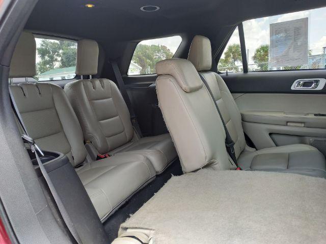 Ford Explorer - Thumbnail 13