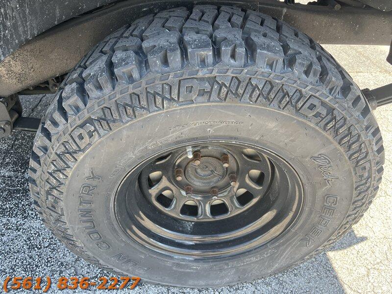 Toyota T100 Dx - Thumbnail 13