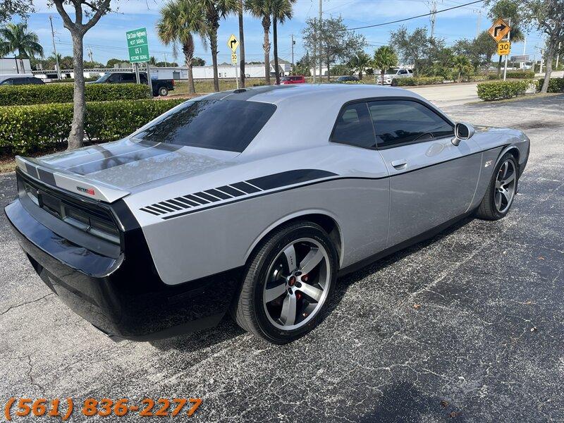 Dodge Challenger Srt8 392 - Thumbnail 5
