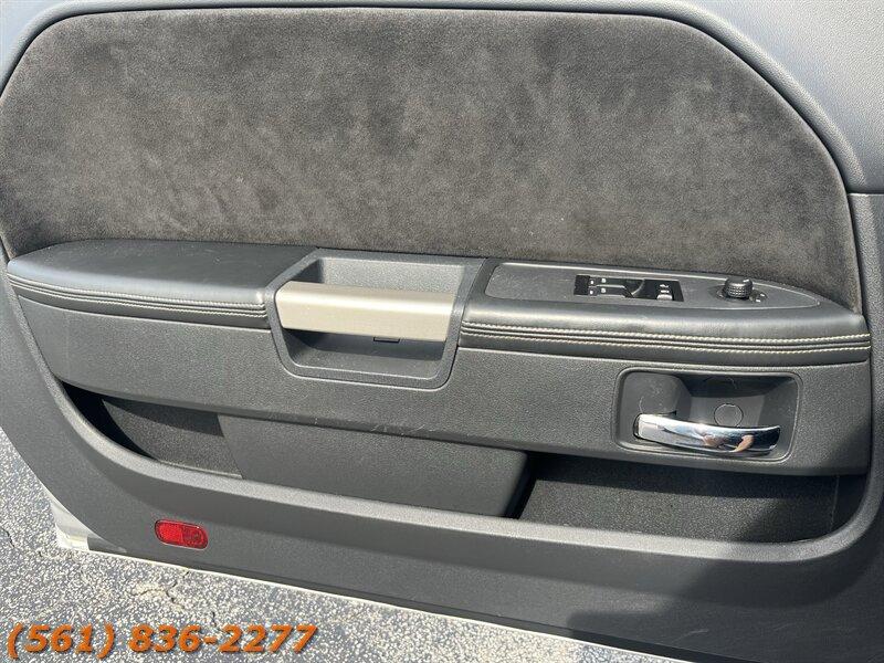 Dodge Challenger Srt8 392 - Thumbnail 14