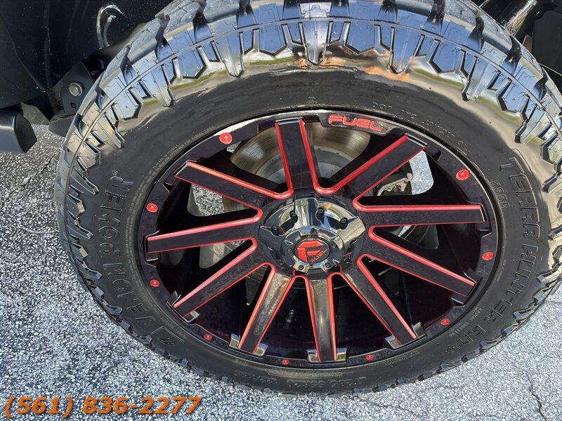 Jeep Wrangler Unlimited Rubicon - Thumbnail 15