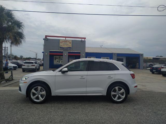 Audi Q5 - Thumbnail 2